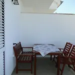 Laguna 3 Fuer 4 Personen By Interhome Apartmán
