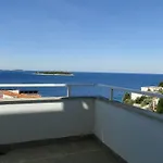 Laguna 3 Fuer 4 Personen By Interhome