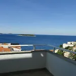 Laguna 3 Fuer 4 Personen By Interhome Apartmán Primošten