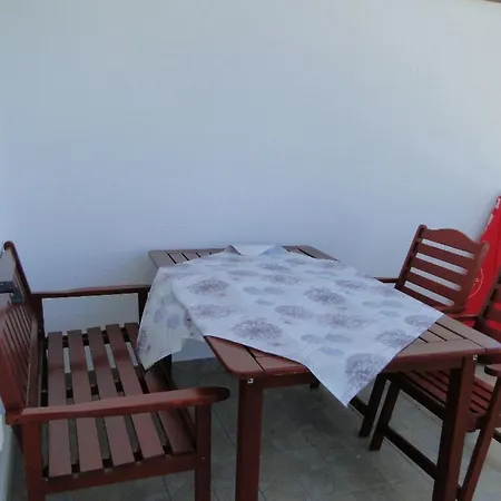 Laguna 3 Fuer 4 Personen By Interhome 公寓