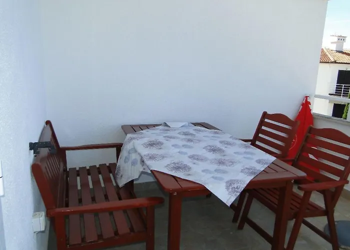 Laguna 3 Fuer 4 Personen By Interhome 普利莫顿