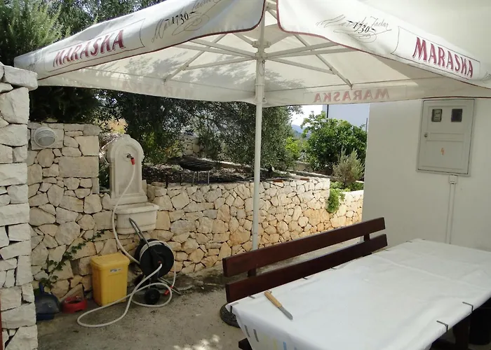 Laguna 3 Fuer 4 Personen By Interhome Primošten